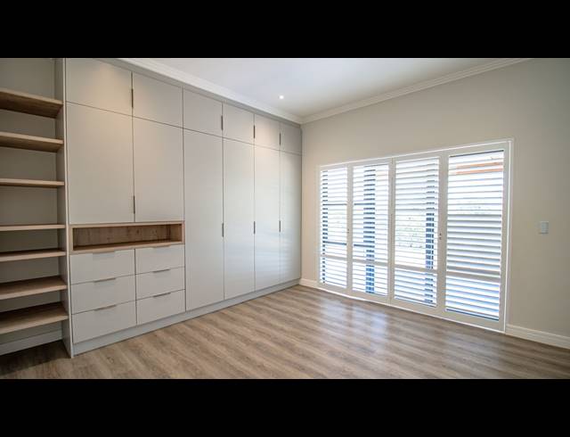 5 BEDROOM GATED ESTATE FOR SALE IN KYALAMI